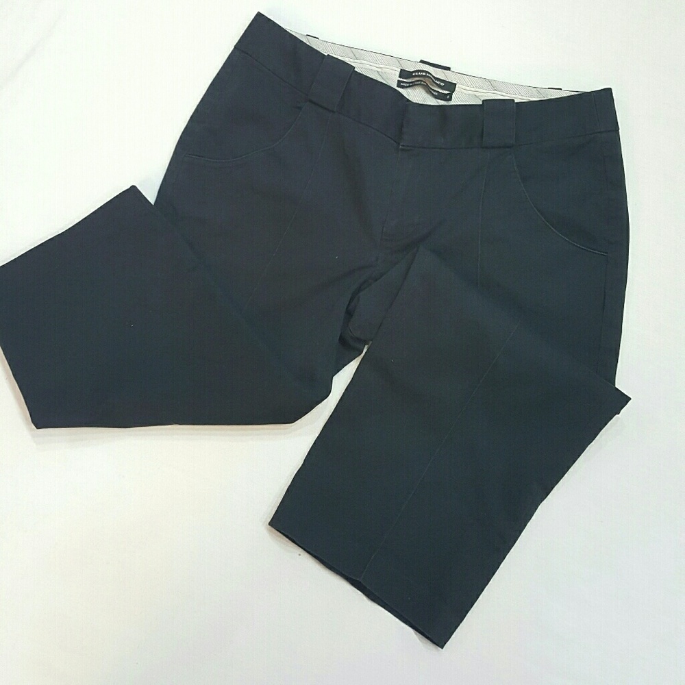 Club Monaco black capris (E28) - Picture 3 of 6